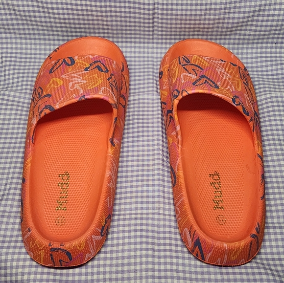 ♡Heart Pattern Slides♡ - Picture 3 of 3